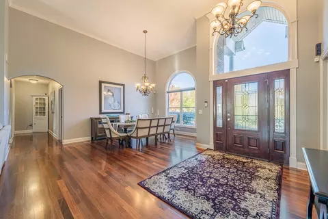 Entry Way - 13002 Silverleaf Ct, Plainfield, IL 60585 photo 1 of 1