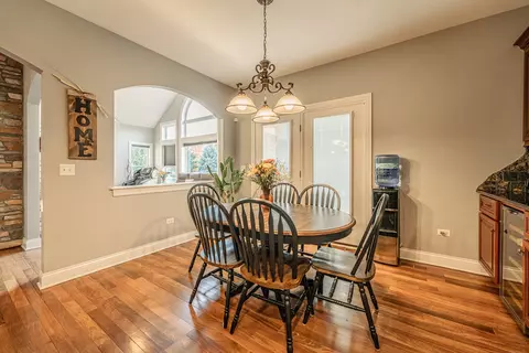 Dining - 13002 Silverleaf Ct, Plainfield, IL 60585 photo 5 of 5