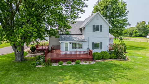 230 S Fairground Ave, Princeton, IL 61356