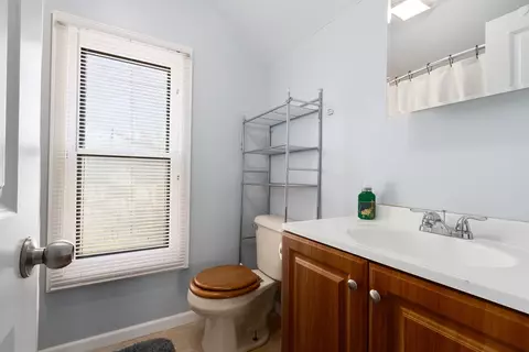 Bath - 204 E Illinois Ave, Aurora, IL 60505 photo 1 of 3