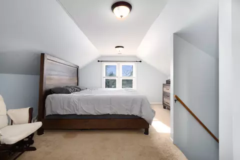 Bedroom - 204 E Illinois Ave, Aurora, IL 60505 photo 3 of 3