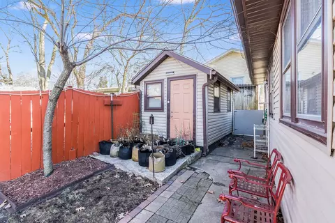 Exterior - 204 E Illinois Ave, Aurora, IL 60505 photo 3 of 3