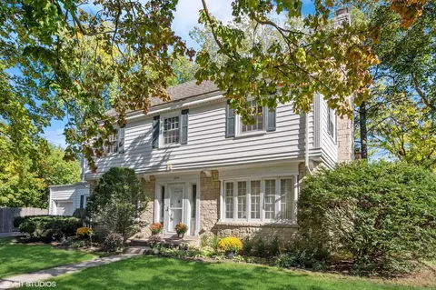 2244 Kenilworth Ave, Wilmette, IL 60091