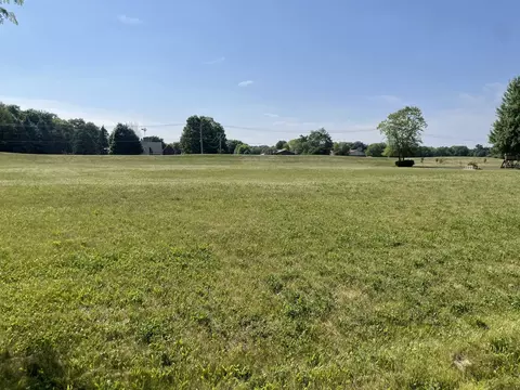 59 Yorkville St, Yorkville, IL 60560