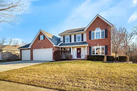 21363 S Wooded Cove Dr, Elwood, IL 60421