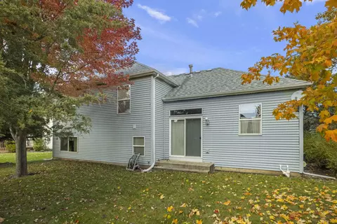 Exterior - 25531 Cinnamon Ct, Plainfield, IL 60585 photo 5 of 6