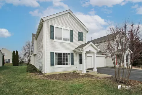 88 W Aldridge Ln, Round Lake, IL 60073