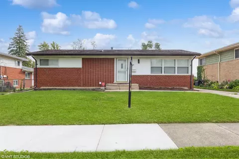 171 N Mayfair Pl, Chicago Heights, IL 60411