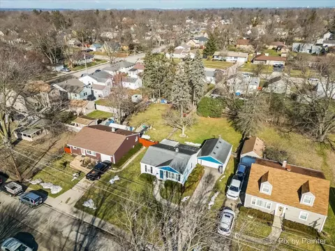 View/Area - 828 Adams St, Elgin, IL 60123 photo 7 of 10