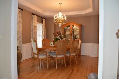Dining - 2103 Jessamine Rd, Bloomington, IL 61704 photo 1 of 8