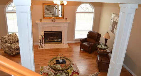 Living - 2103 Jessamine Rd, Bloomington, IL 61704 photo 5 of 8