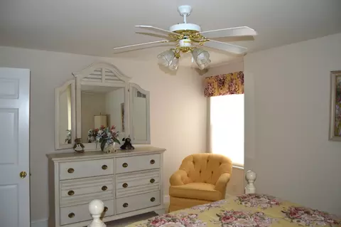 Bedroom - 2103 Jessamine Rd, Bloomington, IL 61704 photo 6 of 9