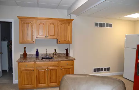 Living - 2103 Jessamine Rd, Bloomington, IL 61704 photo 8 of 8