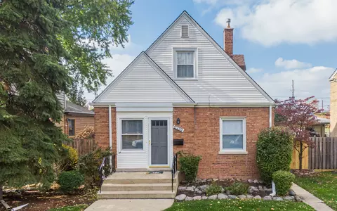 2436 Oak St, Franklin Park, IL 60131