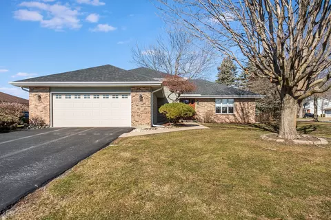 15421 S Sunshine Cir, Plainfield, IL 60544