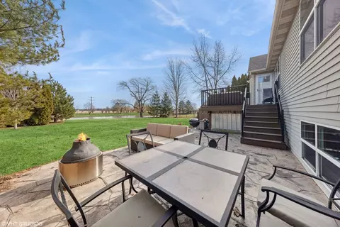 Exterior - 16641 Silver Creek Ct, Plainfield, IL 60586 photo 4 of 7