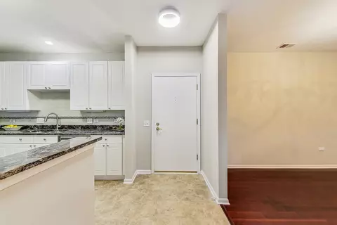 660 Mchenry Rd #1-102, Wheeling, IL 60090 photo 8