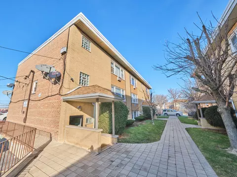 Exterior - 6024 S Archer Rd #7, Summit, IL 60501 photo 1 of 1