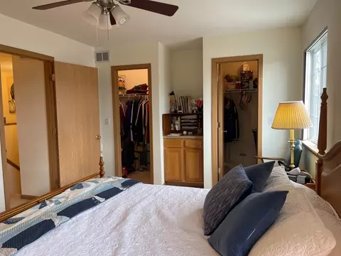 Bedroom - 715 Morris Ct #715, Lakemoor, IL 60051 photo 2 of 6