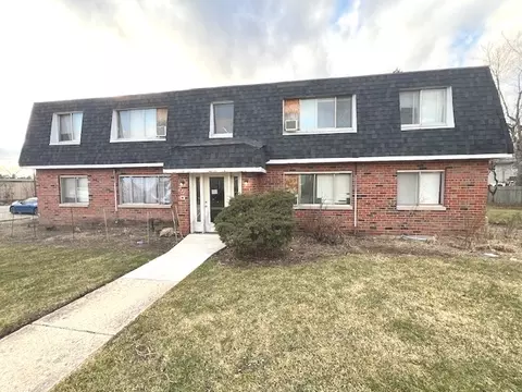 101 Harbor Dr, Oswego, IL 60543