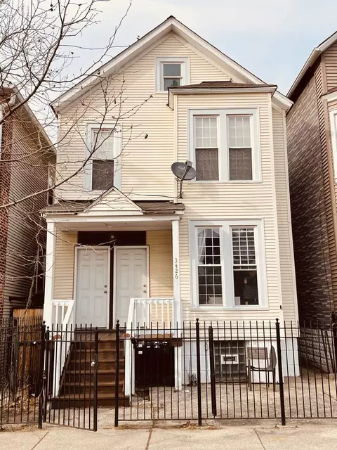 3426 W Mclean Ave, Chicago, IL 60647