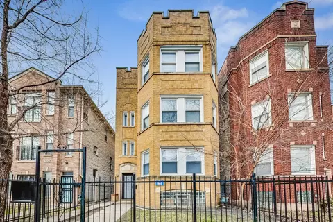 7830 S Phillips Ave, Chicago, IL 60649
