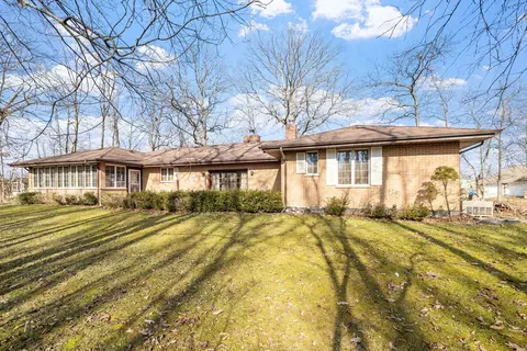 Exterior - 2959 E Timberline Ct, Crete, IL 60417 photo 2 of 4