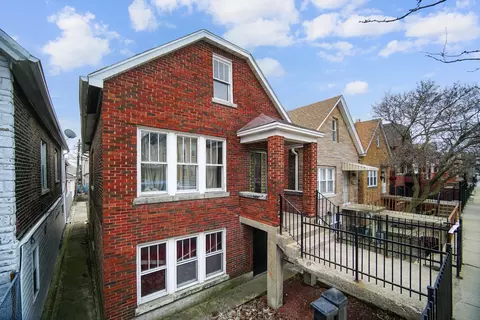 Exterior - 2121 W 23rd St, Chicago, IL 60608 photo 2 of 9