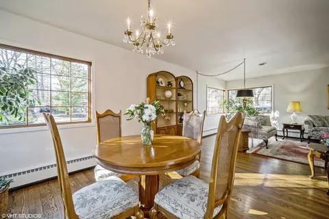Dining - 2232 Silverpine Dr, Glenview, IL 60025 photo 2 of 2
