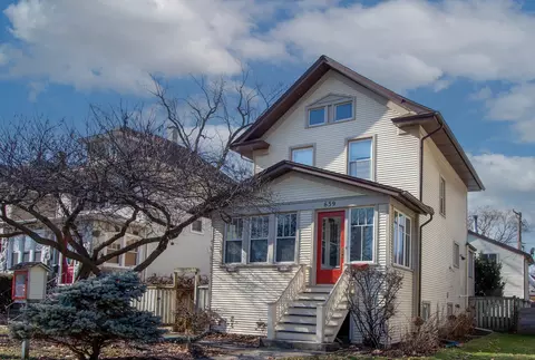639 Lyman Ave, Oak Park, IL 60304