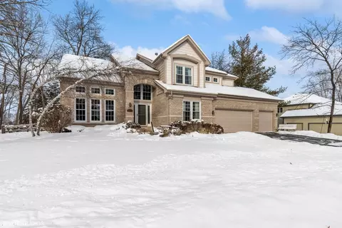 Exterior - 7480 Bittersweet Dr, Gurnee, IL 60031 photo 10 of 11