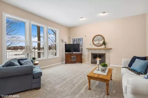 Living - 7480 Bittersweet Dr, Gurnee, IL 60031 photo 1 of 6