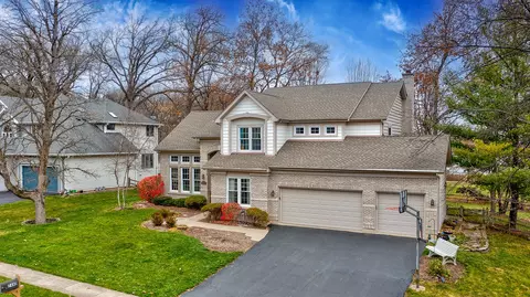 Exterior - 7480 Bittersweet Dr, Gurnee, IL 60031 photo 2 of 11
