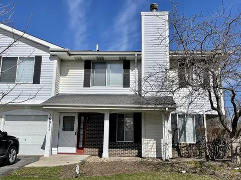 1602 Durham Ct #1-37, Darien, IL 60561