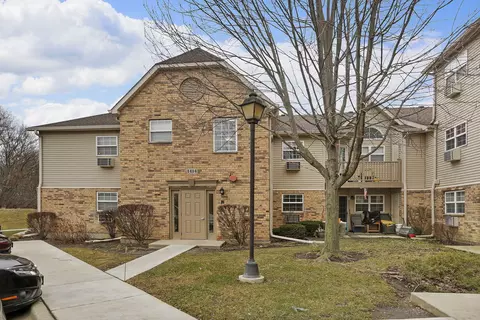 1414 W Clear Water Cir #1A, Round Lake Beach, IL 60073