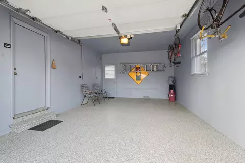 Exterior - 30 N 7th Ave, Des Plaines, IL 60016 photo 6 of 6