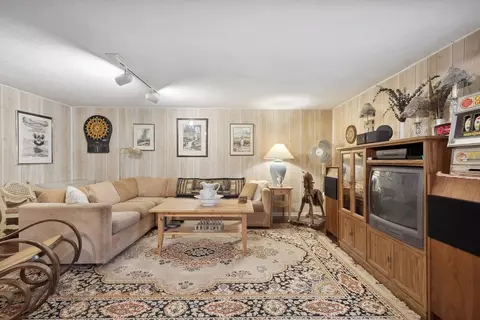 Living - 30 N 7th Ave, Des Plaines, IL 60016 photo 3 of 4