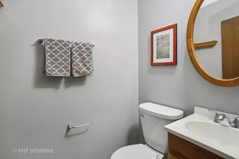 1470 Nottingham Ln, Hoffman Estates, IL 60169 photo 14