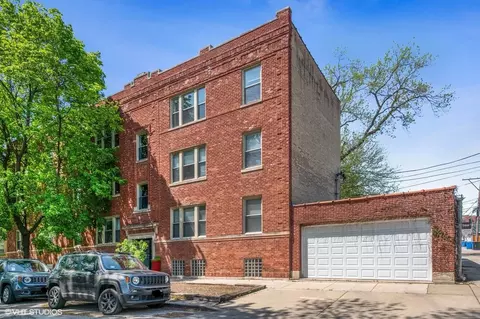 2316 W Byron St #3, Chicago, IL 60618