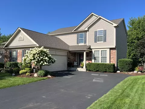 4111 Georgetown Cir, Algonquin, IL 60102