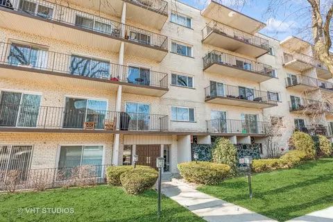 8630 Ferris Ave #207, Morton Grove, IL 60053
