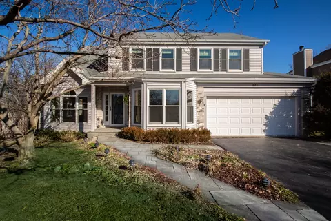 1023 Glenwood Ln, Glenview, IL 60025