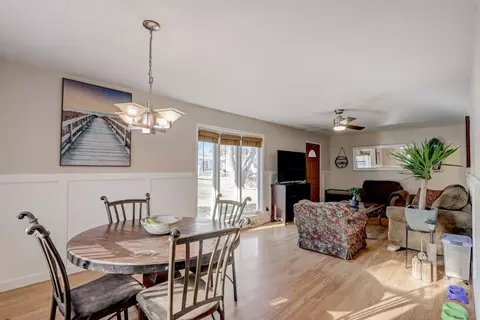 Dining - 5218 N Leeside St, Mchenry, IL 60050 photo 2 of 2