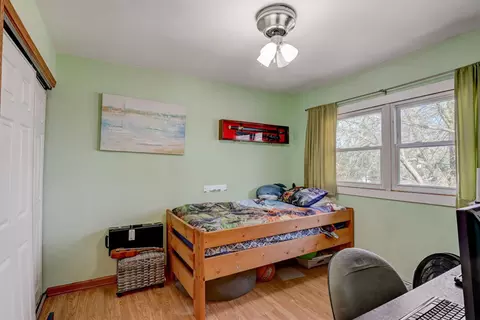 Bedroom - 5218 N Leeside St, Mchenry, IL 60050 photo 1 of 4