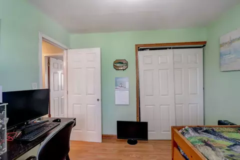Other - 5218 N Leeside St, Mchenry, IL 60050 photo 2 of 4