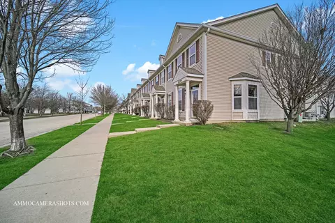 Other - 2294 Georgetown Cir #2294, Aurora, IL 60503 photo 1 of 6