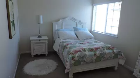 Bedroom - 166 Heritage Ln #166, Streamwood, IL 60107 photo 3 of 3