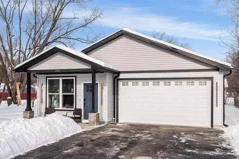 1539 Hoyt Ave, Aurora, IL 60506