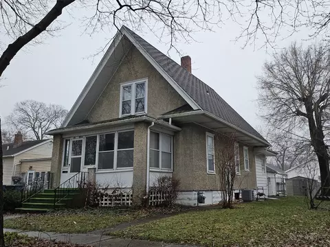 Exterior - 615 E Chapin St, Morris, IL 60450 photo 2 of 8