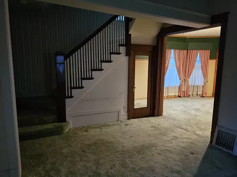 Entry Way - 615 E Chapin St, Morris, IL 60450 photo 1 of 3